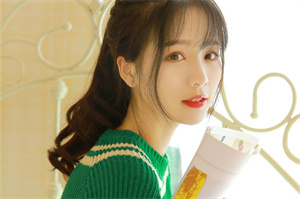 爱上海同城论坛：2025 Shanghai International Film Festival Opens