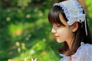 爱上海龙凤419：The charm of the night： Explore the mysterious beauty of Shanghai's nightlife!